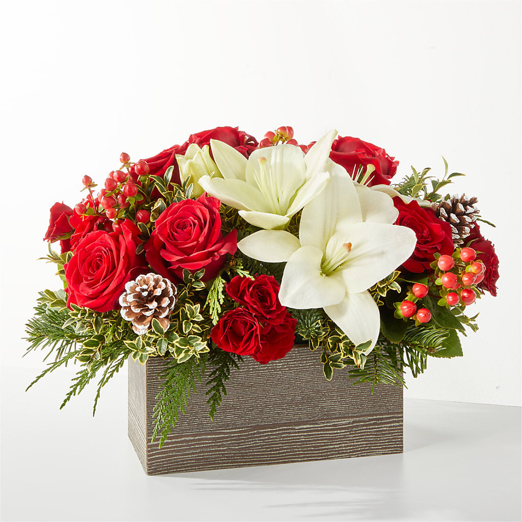 Snowy Wonderland Bouquet – Thompson Country Florist, Wintersville OH