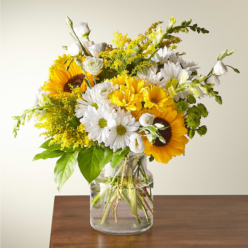 Hello Sunshine Bouquet – Thompson Country Florist, Wintersville OH