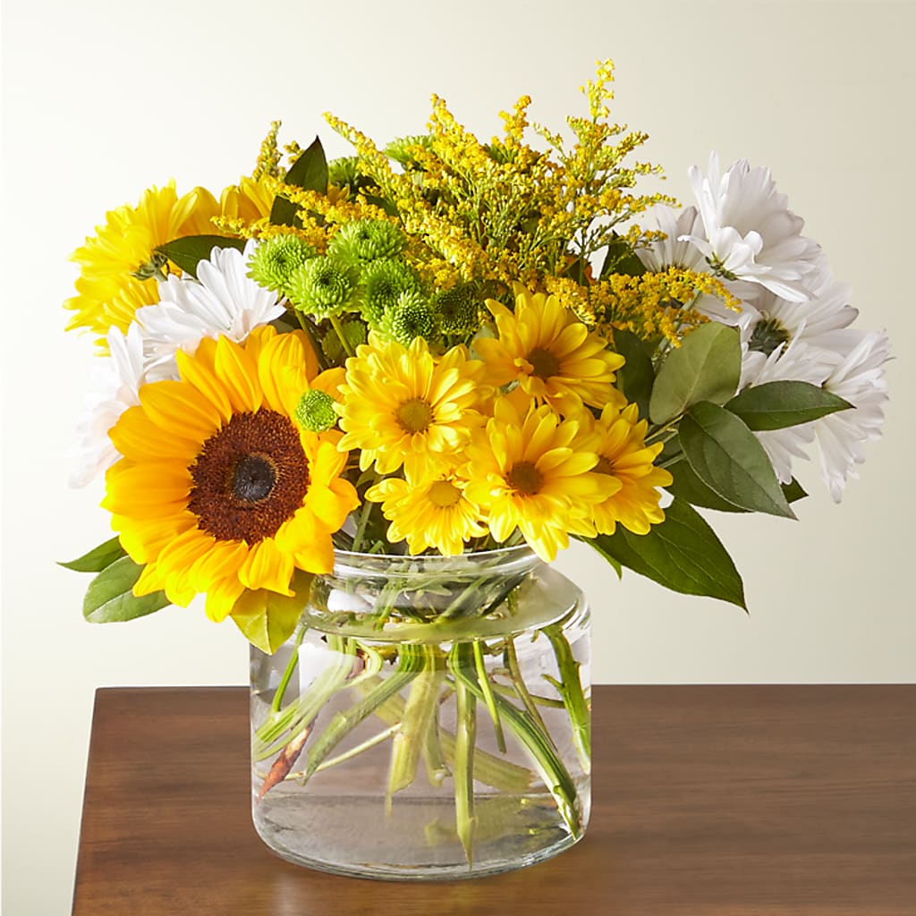Hello Sunshine Bouquet – Thompson Country Florist, Wintersville OH