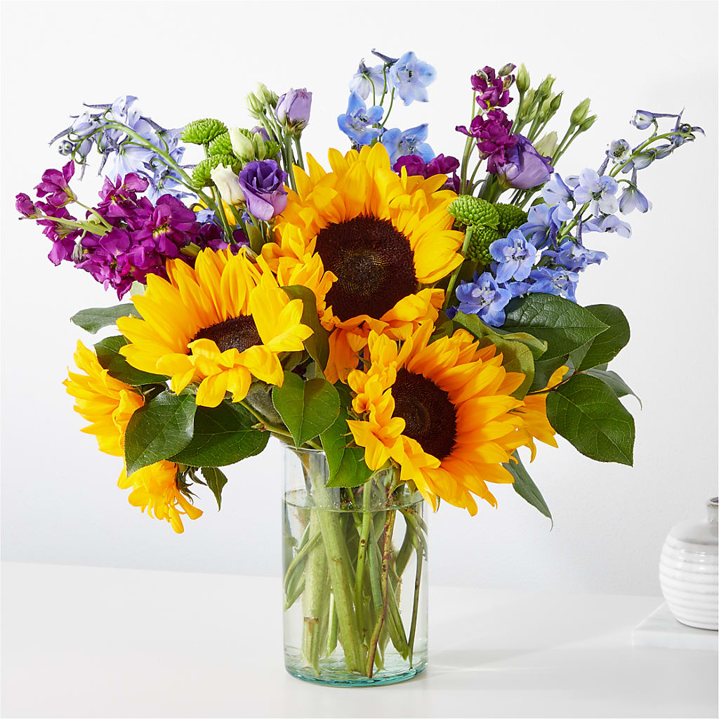 Catching Rays Bouquet – Thompson Country Florist, Wintersville OH