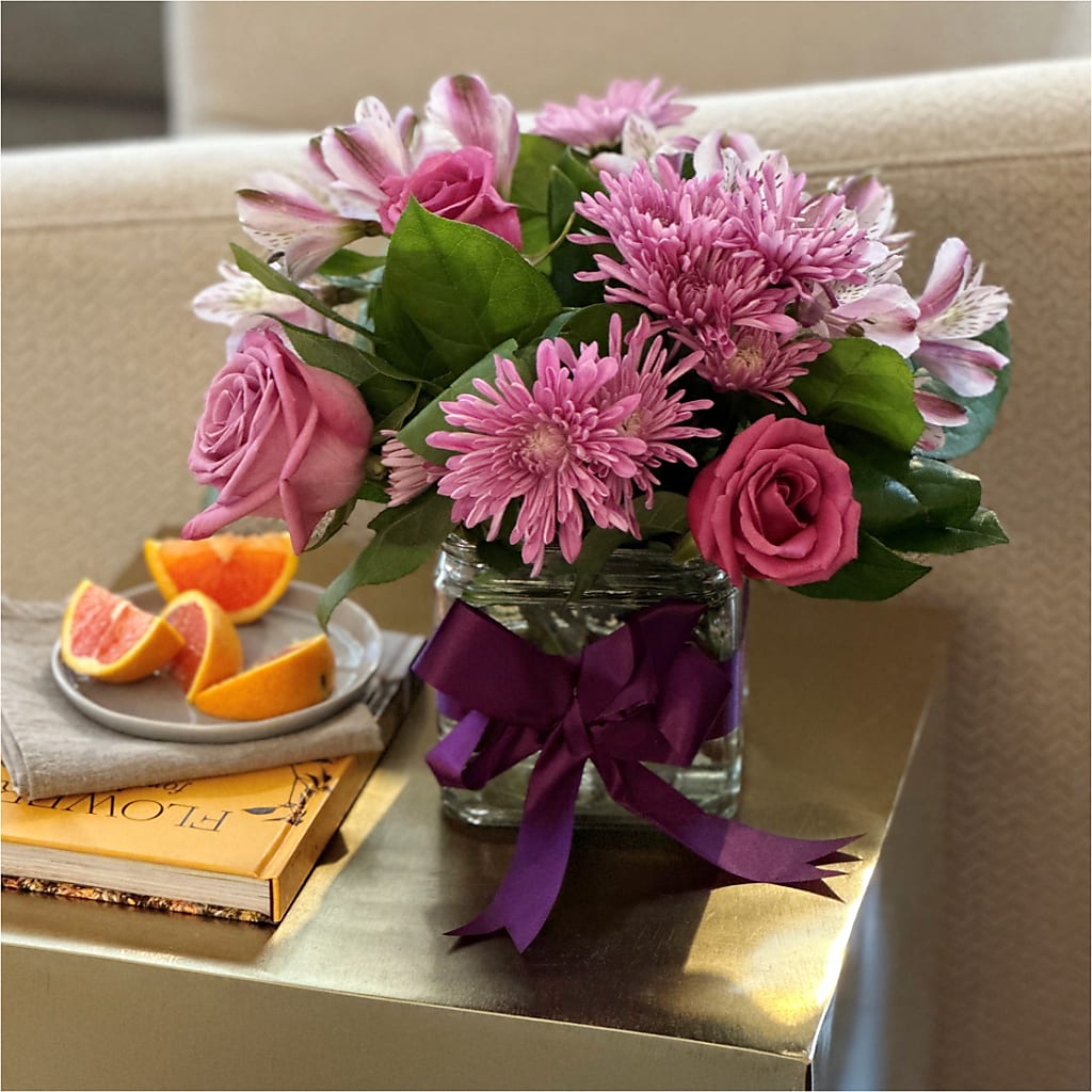 Sugarplum Bouquet – Thompson Country Florist, Wintersville OH