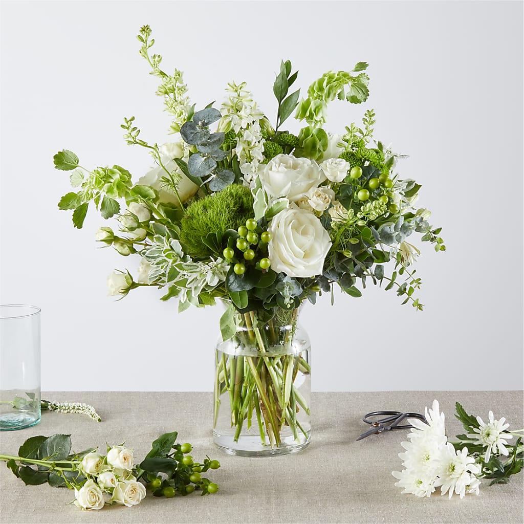 Irish Garden - A Florist Original – Thompson Country Florist, Wintersville OH