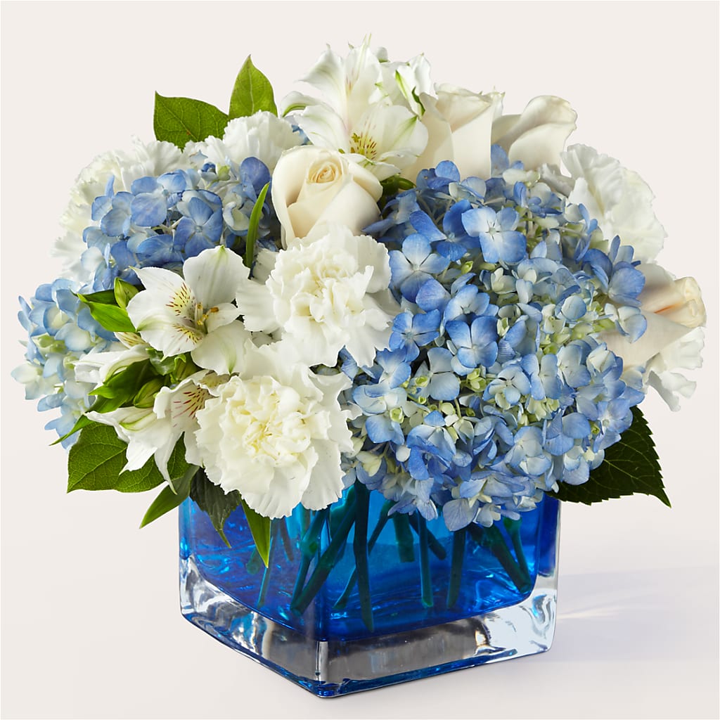 Soothing Waters Bouquet – Thompson Country Florist, Wintersville OH