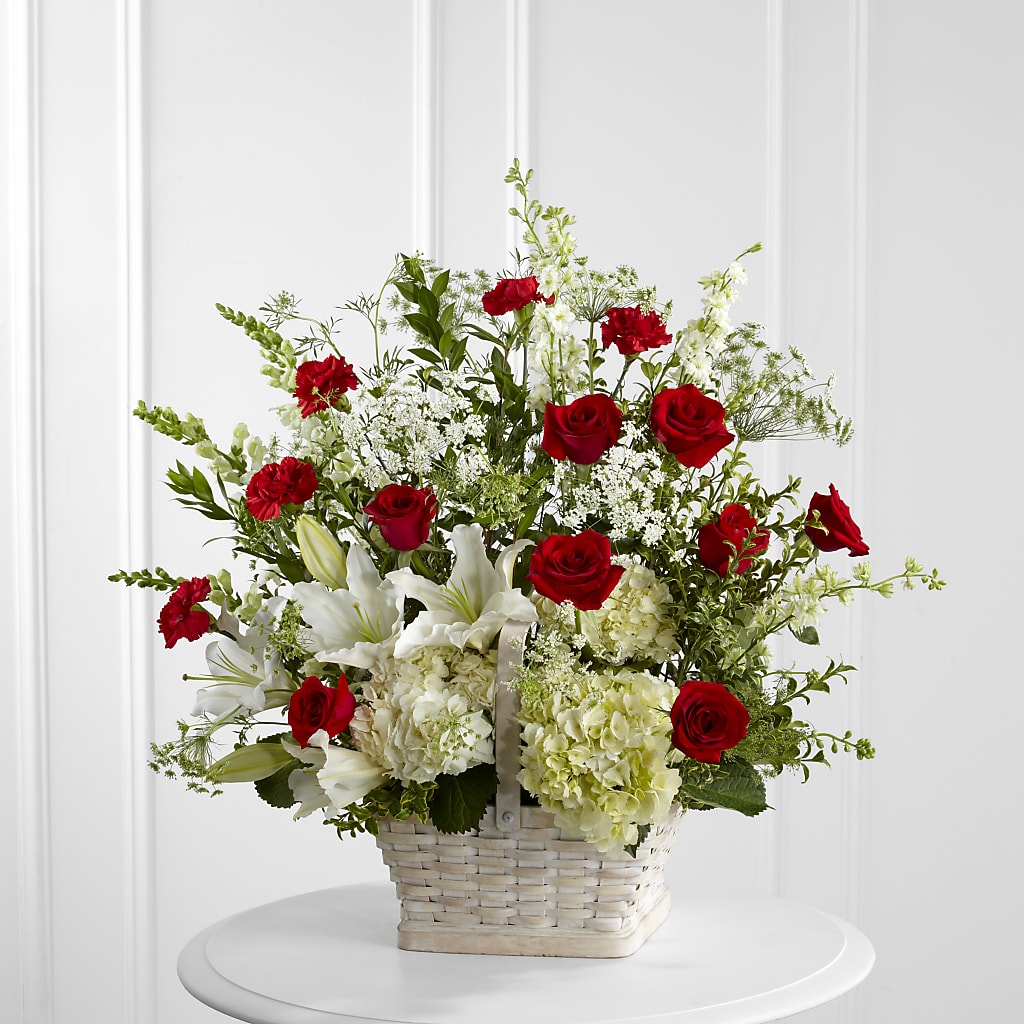 In Loving Memory Arrangement – Thompson Country Florist, Wintersville OH