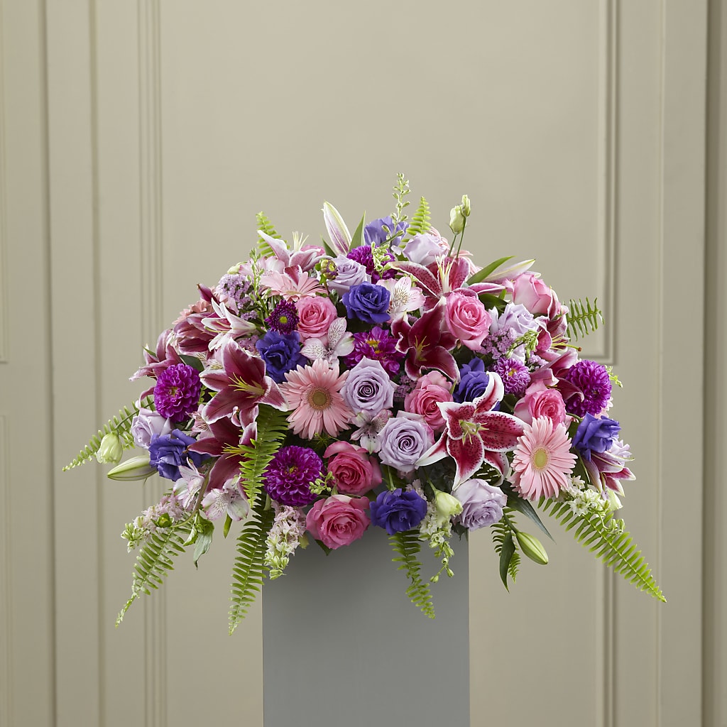 Fare Thee Well Pedestal – Thompson Country Florist, Wintersville OH