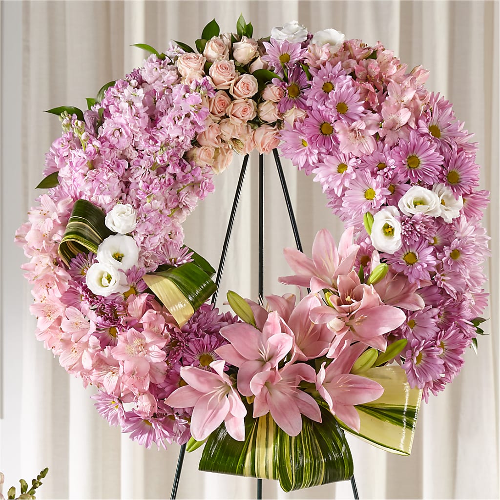 Gift of Warmth Wreath – Thompson Country Florist, Wintersville OH