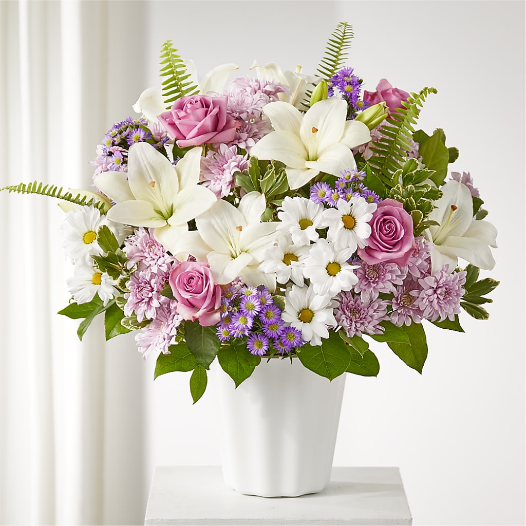 Warmest Thoughts Tabletop Basket – Thompson Country Florist, Wintersville OH