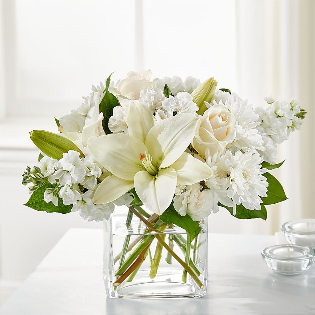 Gentle Breeze Bouquet – Thompson Country Florist, Wintersville OH