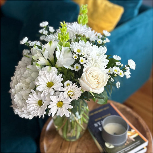 Classic Ivory – A Florist Original – Thompson Country Florist, Wintersville OH