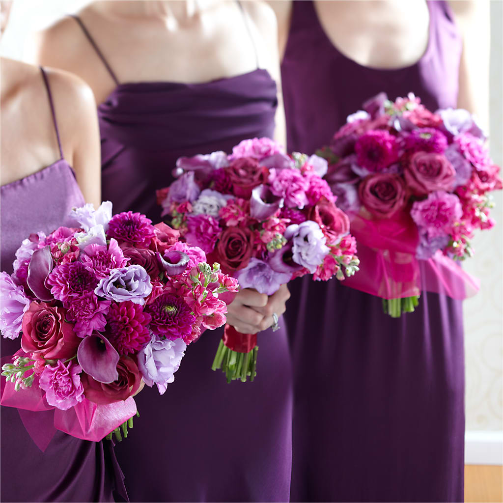 Bridesmaid's Garden Bouquet – Thompson Country Florist, Wintersville OH