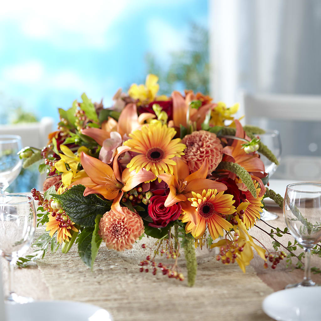 One and Only Centerpiece – Thompson Country Florist, Wintersville OH