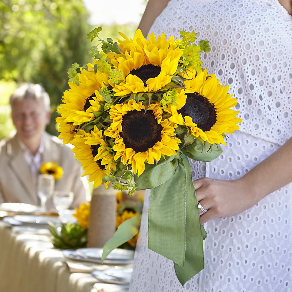 Free Spirit Bouquet – Thompson Country Florist, Wintersville OH