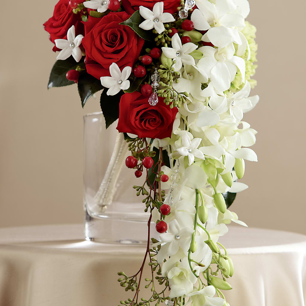 Here Comes the Bride Bouquet – Thompson Country Florist, Wintersville OH