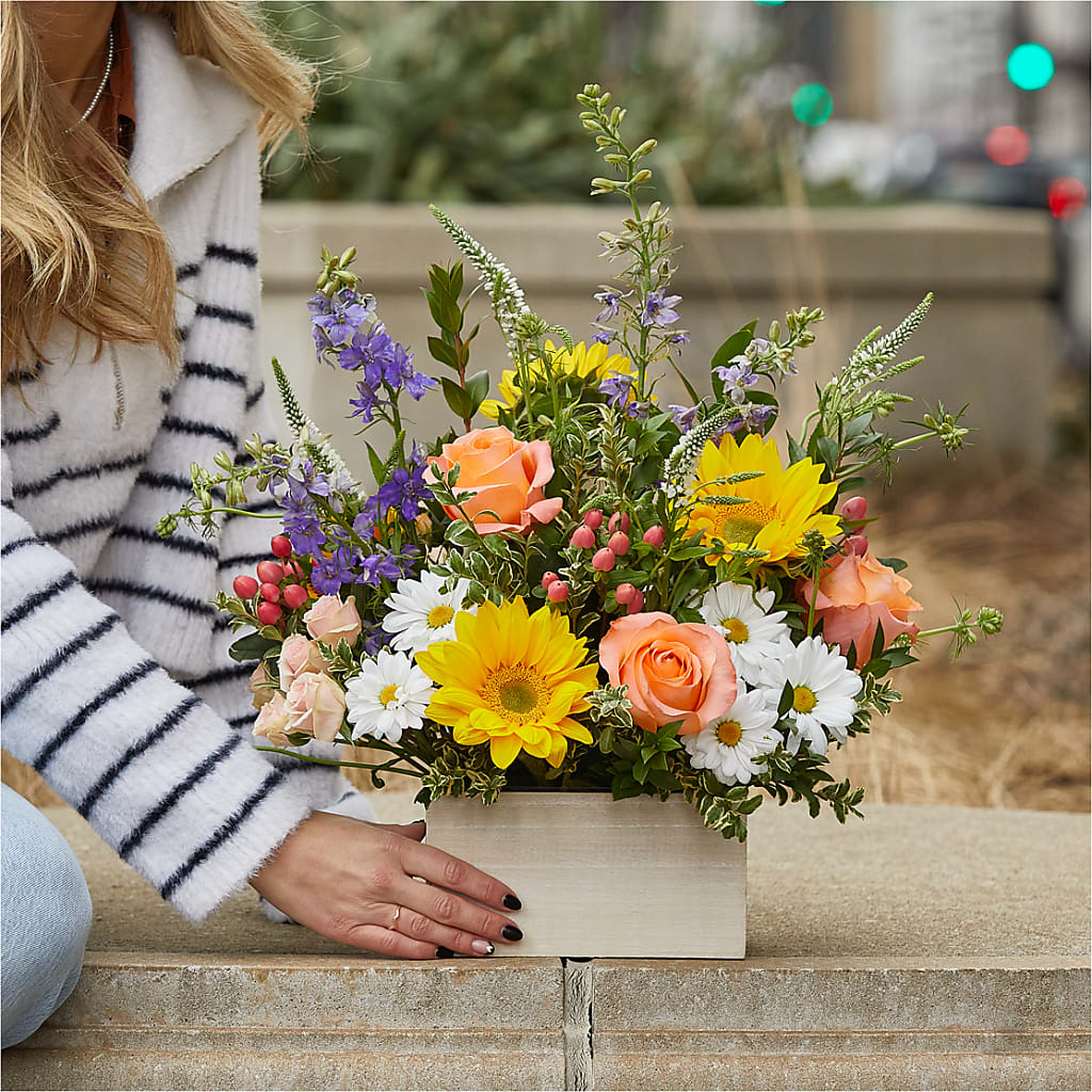The Good Life Bouquet –  Thompson Country Florist, Wintersville OH