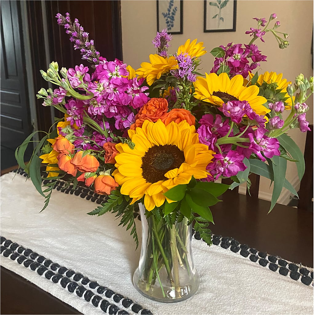 Rays of Life Bouquet –  Thompson Country Florist, Wintersville OH