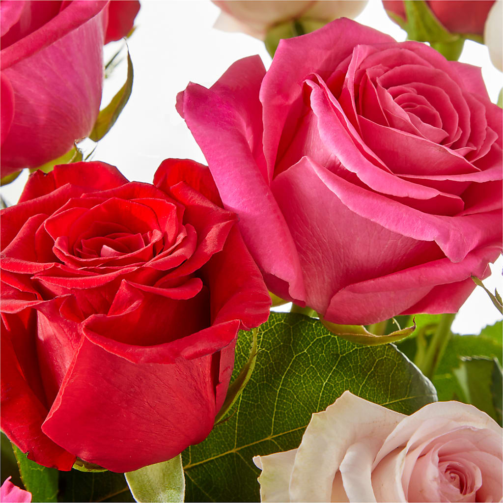 Charming Rose Bouquet –  Thompson Country Florist, Wintersville OH