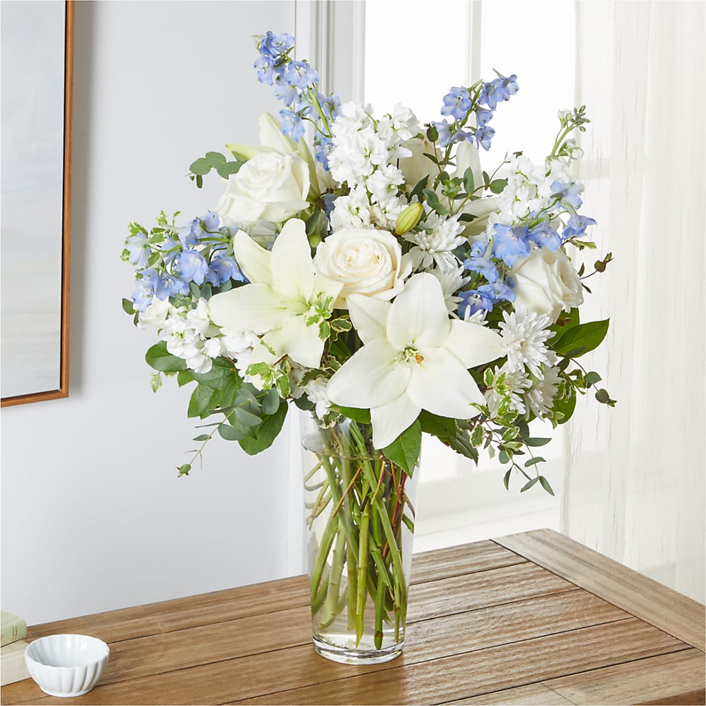 Peace of Mind Bouquet –  Thompson Country Florist, Wintersville OH