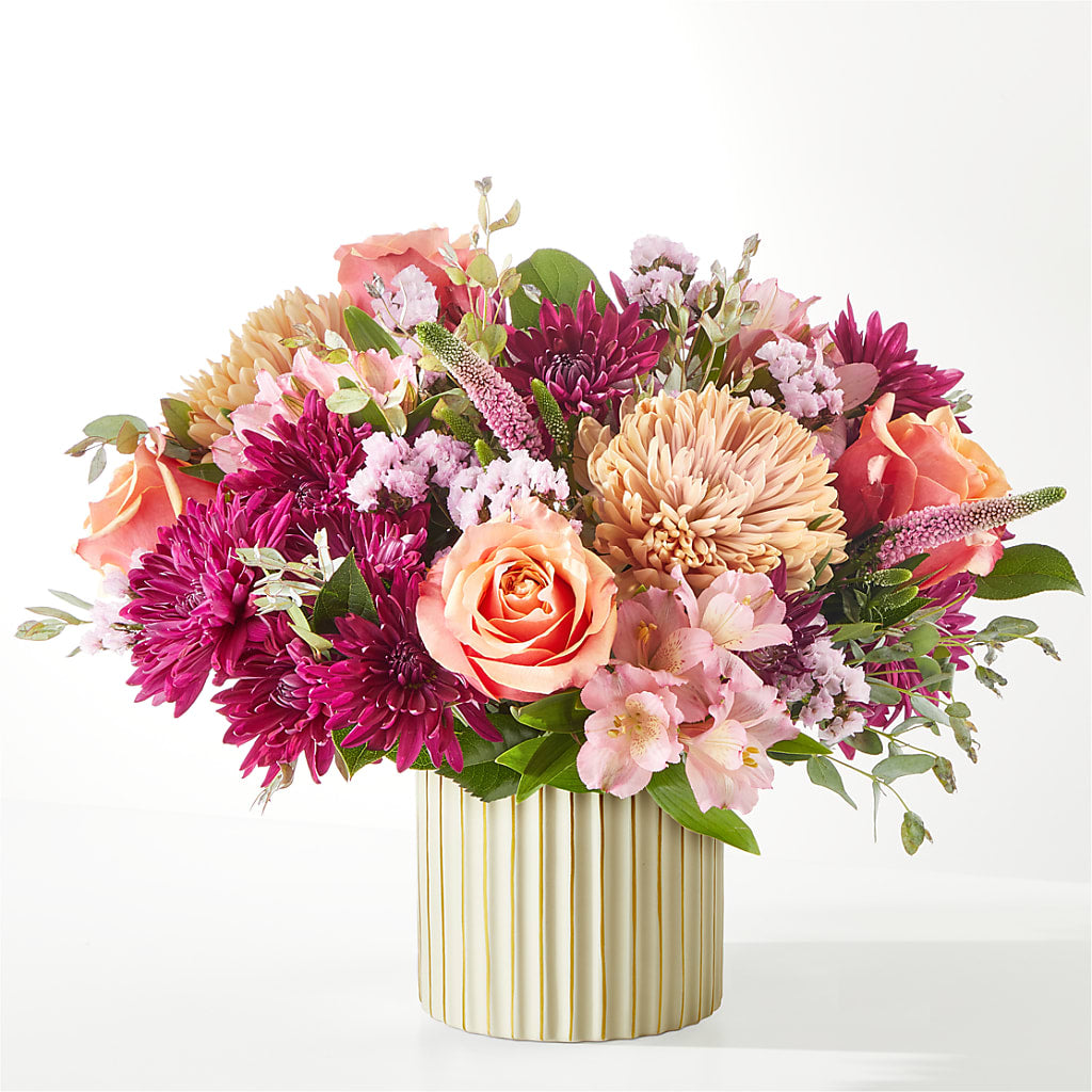 Berry Cobbler Bouquet with Ivory Vase –  Thompson Country Florist, Wintersville OH